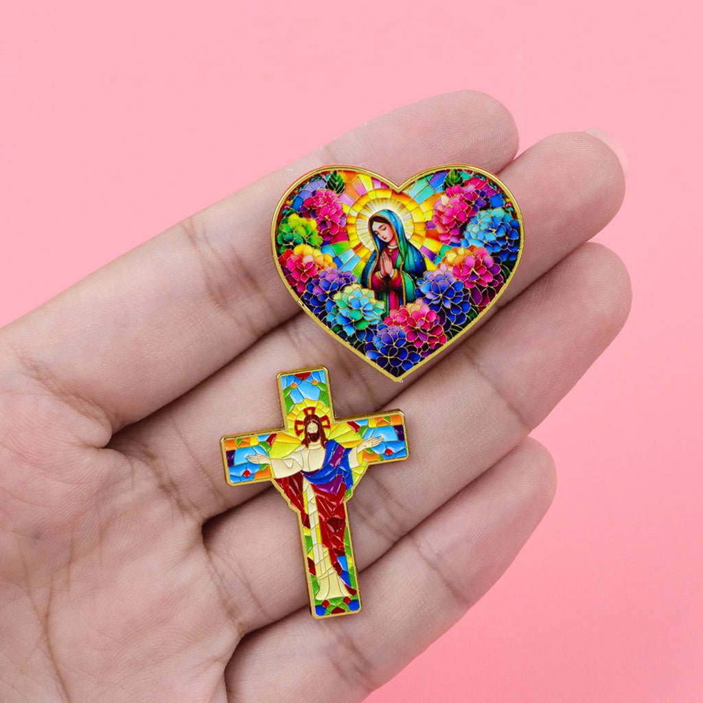 Jesus LOVES YOU Pin